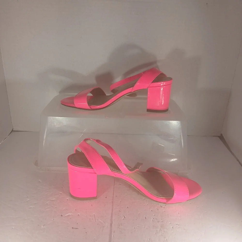 Dream Pairs Block Heel Sandals 7.5 Neon Pink Patent Barbiecore Low Heel